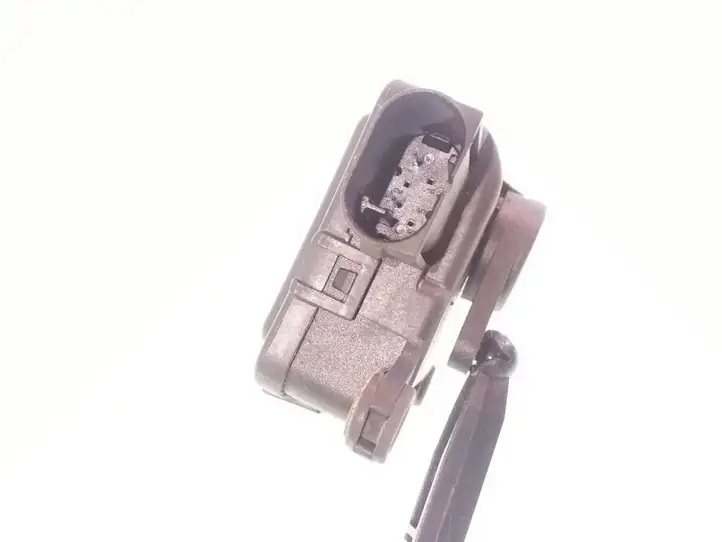 Opel Zafira A (1999 - 2003) 0132801134 Двигатель задвижки потока воздуха — фото 3