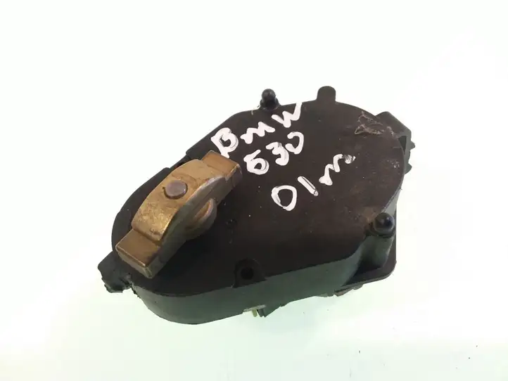 BMW 5 E39 (1996 - 2003) 83637989 Двигатель задвижки потока воздуха — фото 3