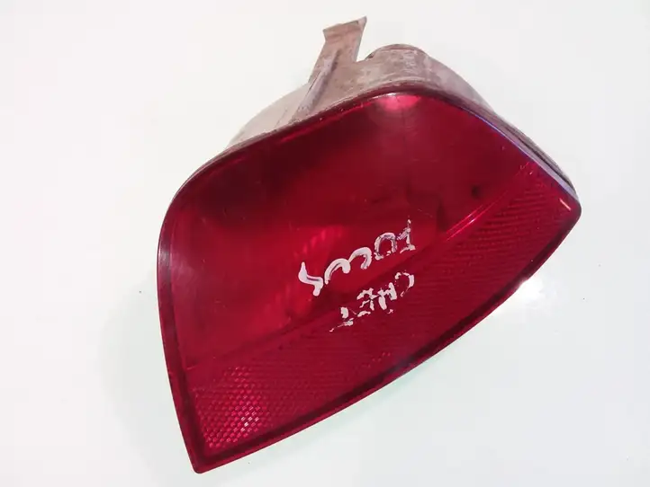 Ford Focus (1998 - 2004) 1M5115501A Задняя противотуманная фара — фото 1