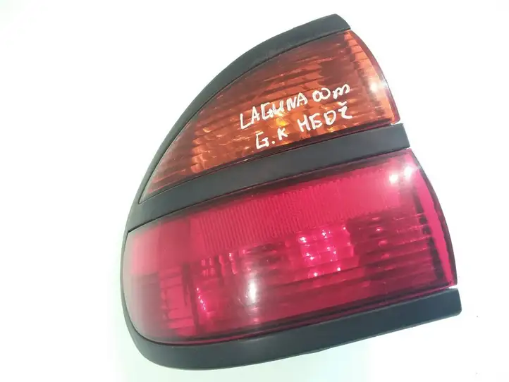 Renault Laguna I (1993 - 2001) 7700420122 Задний фонарь в кузове — фото 1