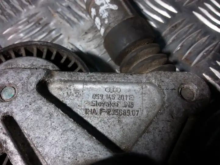 Audi A6 S6 C6 4F (2004 - 2008) 059145201E Натяжитель ремня — фото 2