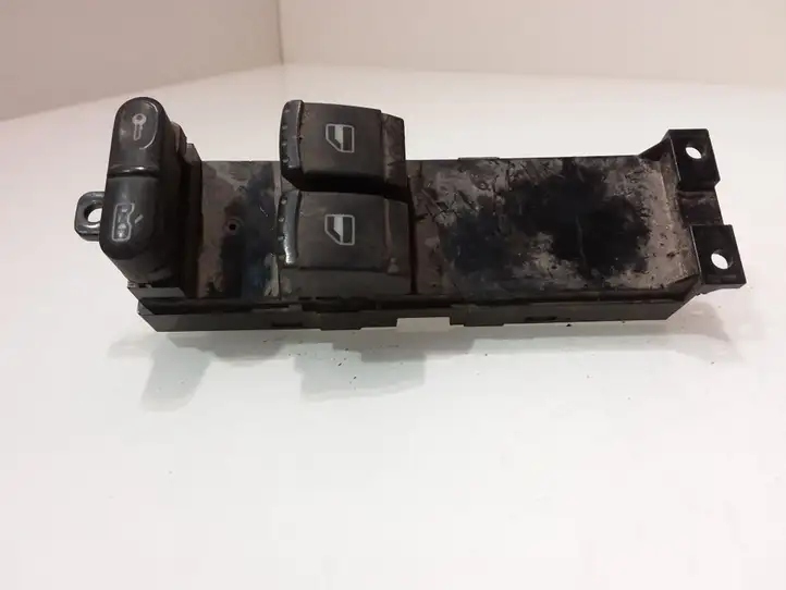Volkswagen PASSAT B5 (1997 - 2000) 1J3959857 Блок кнопок стеклоподъемников — фото 1