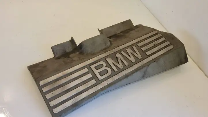 BMW 7 E65 E66 (2001 - 2008) 11127508777 Крышка двигателя декоративная — фото 1
