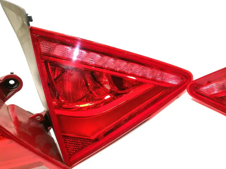 Audi A7 S7 4G (2010 - 2014) 4G8945096 Комплект задних фонарей — фото 11