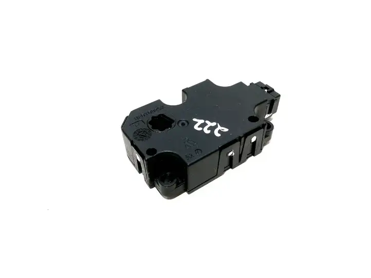 Audi A8 S8 D4 4H (2010 - 2014) CZ1139300856 Двигатель задвижки потока воздуха — фото 3