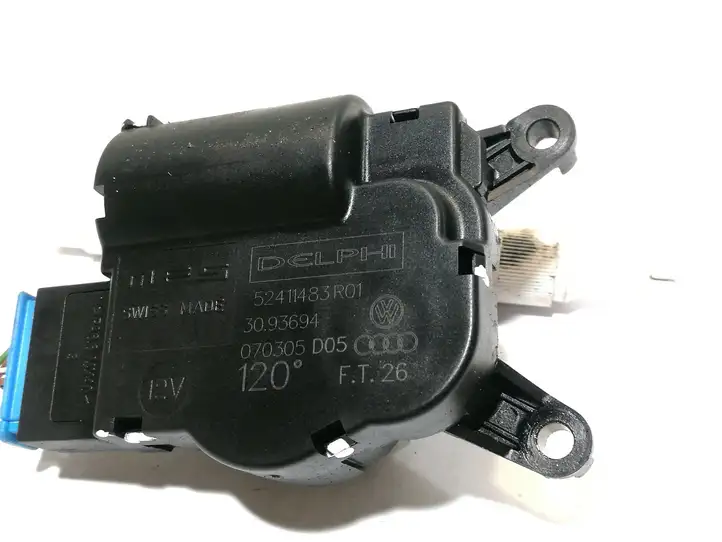 Volkswagen Touareg I (2002 - 2010) 52411483R01 Двигатель задвижки потока воздуха — фото 2