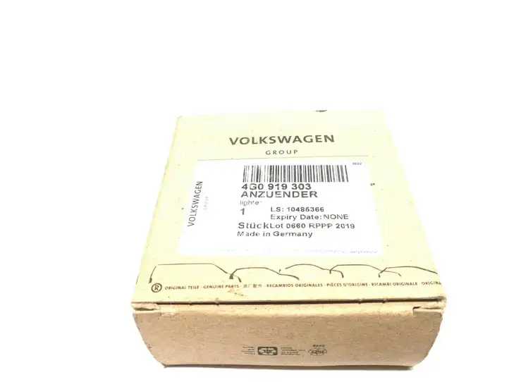 Audi A6 Allroad C7 (2014 - 2018) 4G0919303 Передний прикуриватель — фото 2