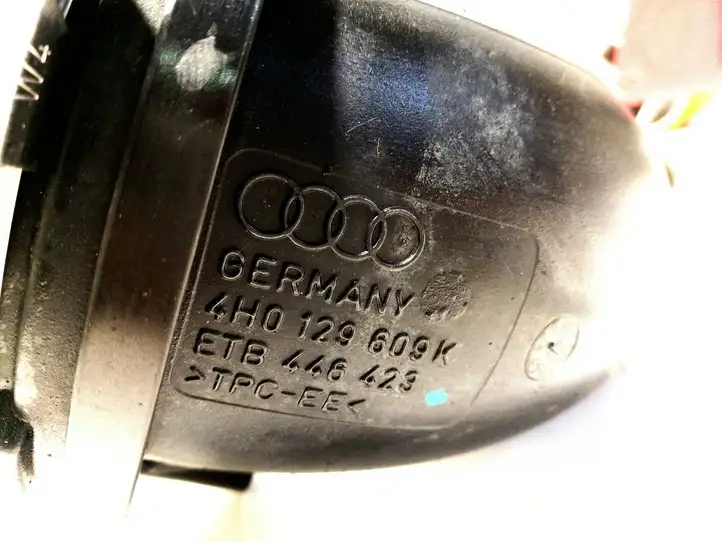 Audi A8 S8 D4 4H (2010 - 2014) 4H0129609K Детали воздухозаборника — фото 2
