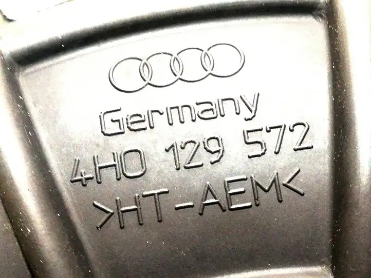 Audi A8 S8 D4 4H (2010 - 2014) 4H0129572 Детали воздухозаборника — фото 2