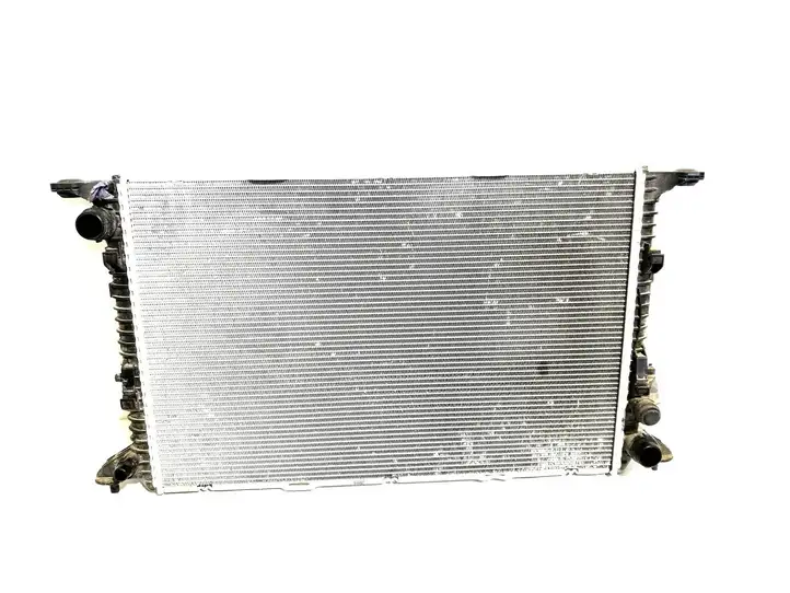 Audi A8 S8 D4 4H (2010 - 2014) 4H0121251C Радиатор охлаждающей жидкости двигателя — фото 10