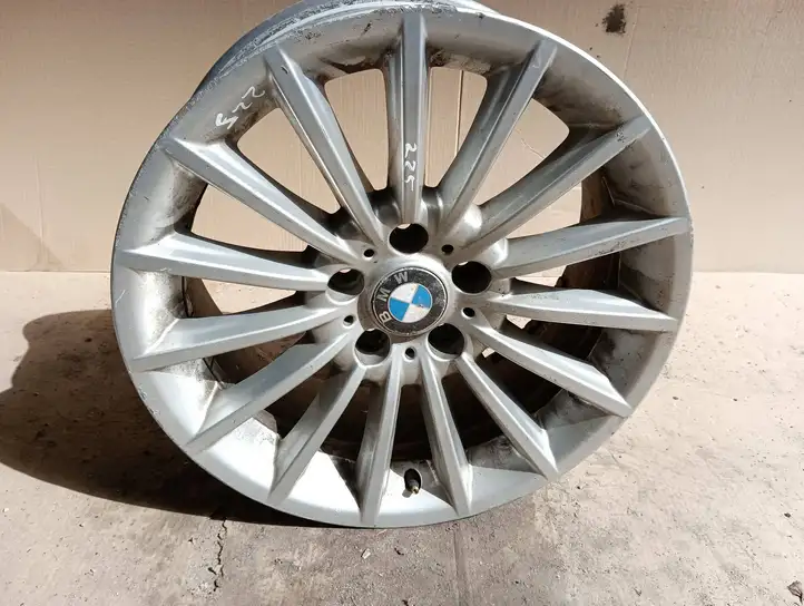 BMW 5 F10 F11 (2009 - 2016) 6775407 Легкосплавный колесный диск R18 — фото 1