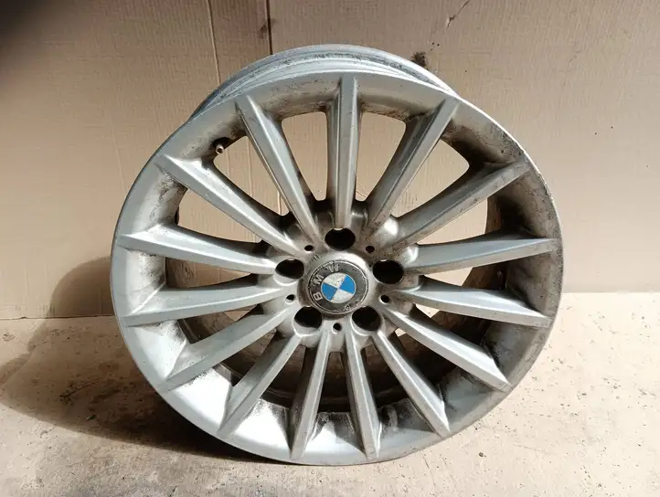 BMW 5 F10 F11 (2009 - 2016) 6775407 Легкосплавный колесный диск R18 — фото 1