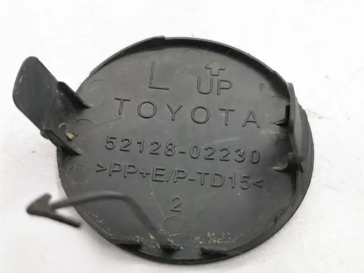 Toyota Auris 150 (2006 - 2012) 5212802230 Заглушка буксировочной петли — фото 2