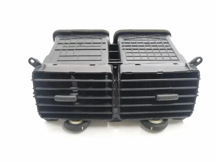 Kia Sportage (2004 - 2008) 80335148 Центральный воздушный дефлектор — фото 1