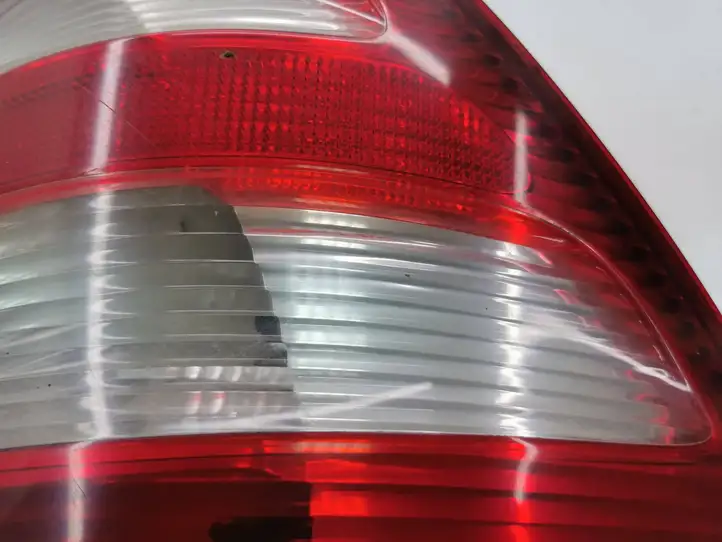 Mercedes-Benz A W169 (2004 - 2012) A1698200364 Задний фонарь в кузове — фото 11