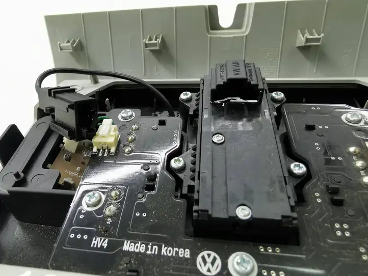 Volkswagen Golf VII (2013 - 2019) 5G0868837A Передняя подсветка — фото 2