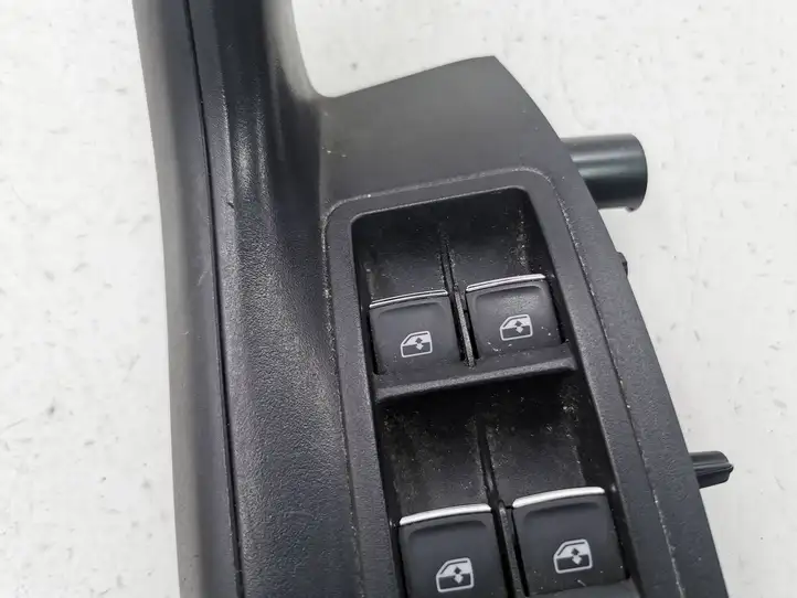 Seat Ateca (2016 - ) 5G0959857G Кнопка стеклоподъемников — фото 9