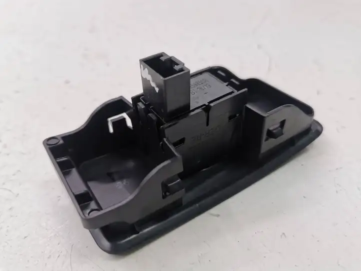 Seat Ateca (2016 - ) 5G0959855R Кнопка стеклоподъемников — фото 3