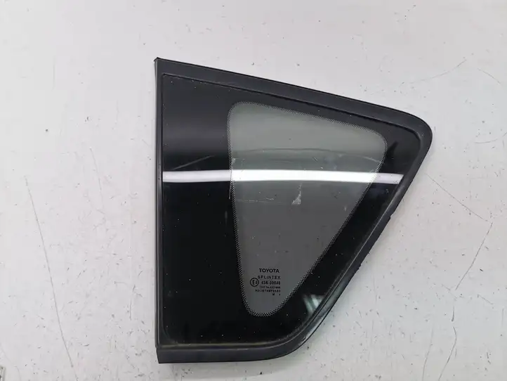 Toyota Corolla Verso AR10 (2004 - 2009) 43R00048 Заднее боковое стекло — фото 1