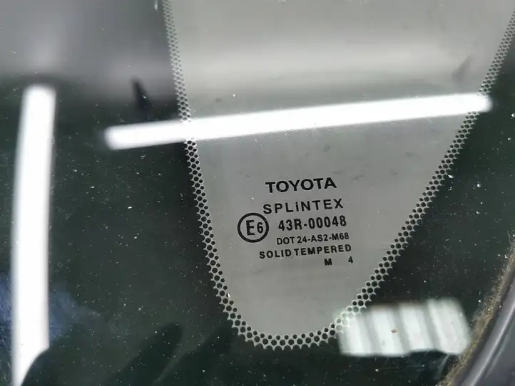 Toyota Corolla Verso AR10 (2004 - 2009) 43R00048 Заднее боковое стекло — фото 3