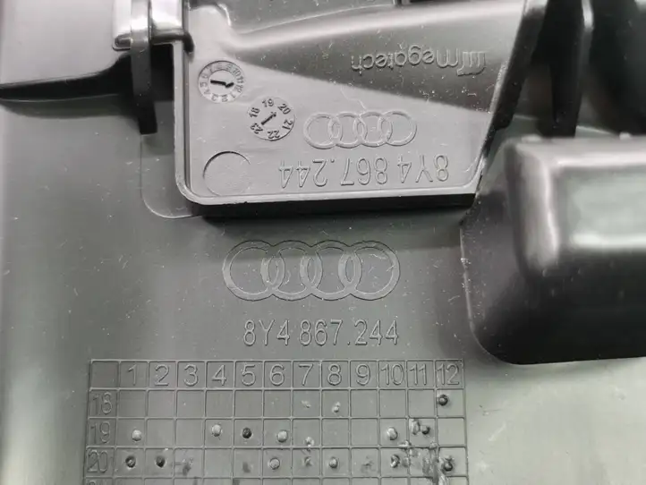 Audi A3/S3 8Y (2020 - ) 8Y4867244 Верхняя обшивка стойки B — фото 4