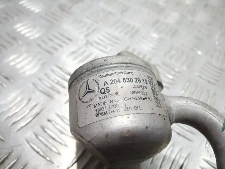 Mercedes-Benz C W204 (2007 - 2014) A2048302915 Трубки и шланги кондиционера — фото 4