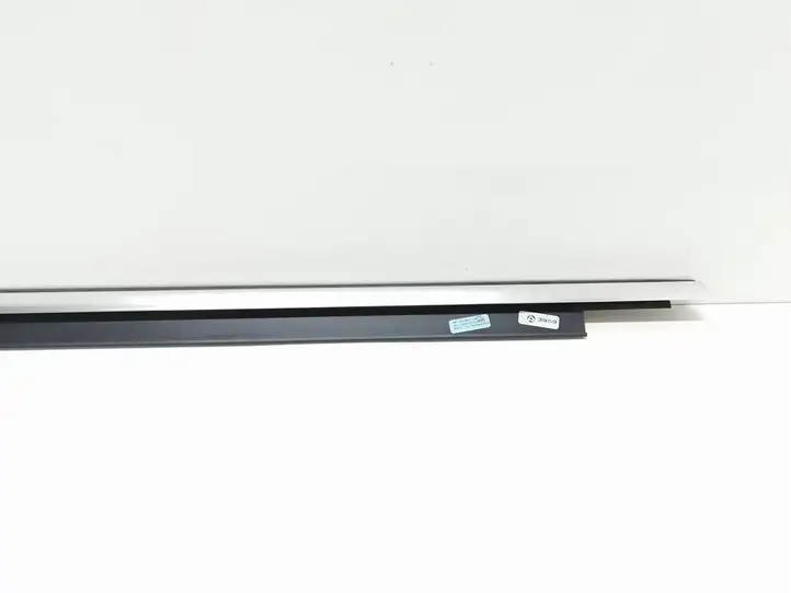 Audi Q5 SQ5 (2008 - 2012) 8R0853764F Накладка стекла задней двери — фото 3