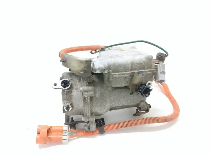 Peugeot iOn (2010 - 2016) 7813A520 Компрессор (насос) кондиционера воздуха — фото 1