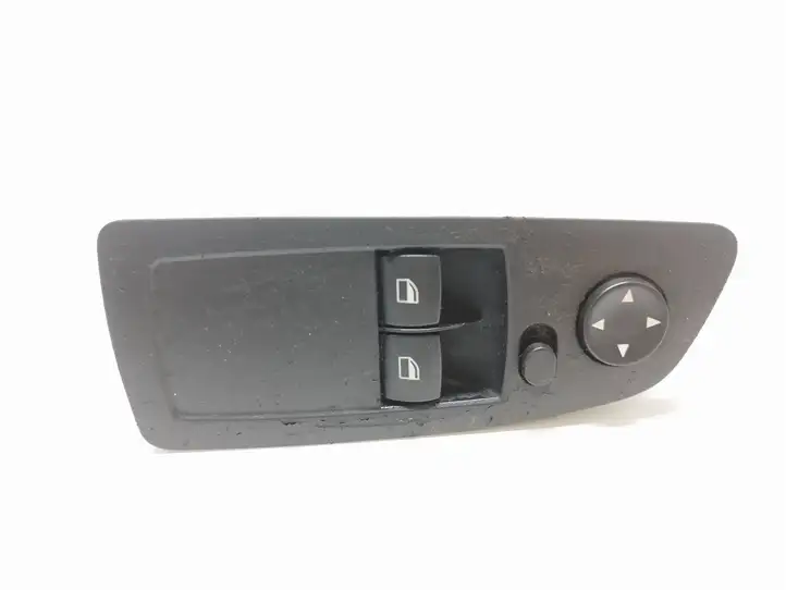 BMW 1 E81 E87 (2004 - 2011) 6952006 Кнопка стеклоподъемников — фото 1