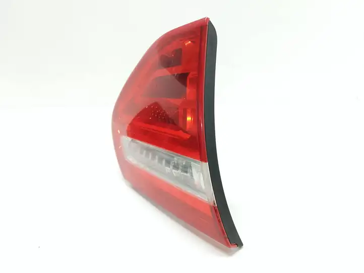 Citroen C4 I Picasso (2006 - 2013) 9653547777 Задний фонарь в крышке багажника — фото 4