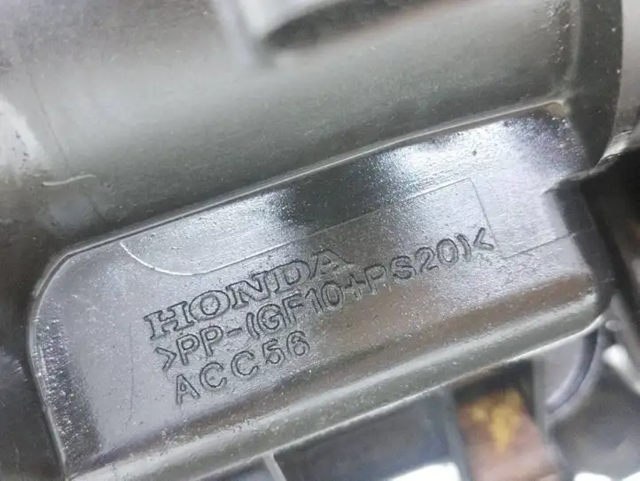 Honda Insight (2009 - 2011) ACC56 Корпус воздушного фильтра — фото 6