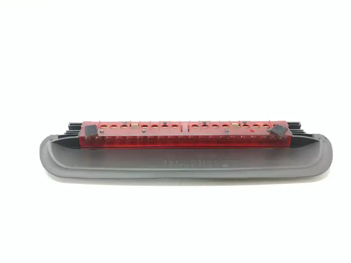 BMW 3 E92 E93 (2005 - 2014) 022403 Дополнительный стоп фонарь — фото 1