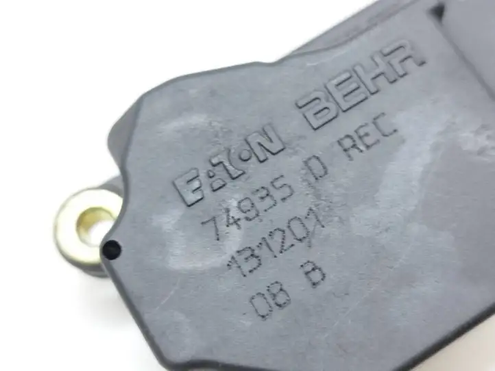 Volvo S60 (2000 - 2004) 74935D Двигатель задвижки потока воздуха — фото 6