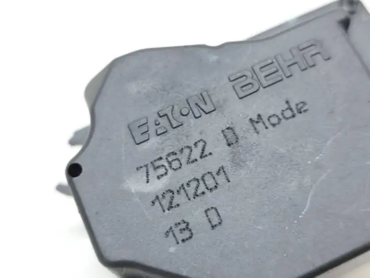 Volvo S60 (2000 - 2004) 75622D Двигатель задвижки потока воздуха — фото 6