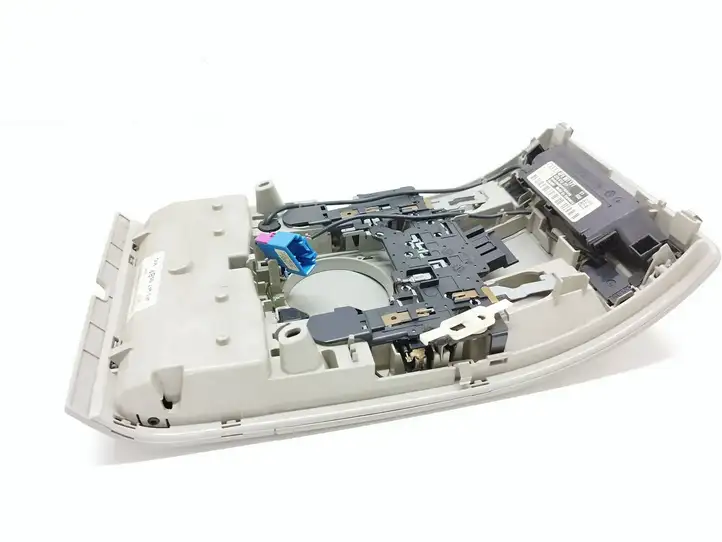 Audi A6 S6 C6 4F (2008 - 2011) 4F0951177 Передняя подсветка — фото 4