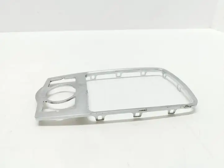 Audi A6 S6 C6 4F (2008 - 2011) 4F0864260A Декоративная отделка — фото 4
