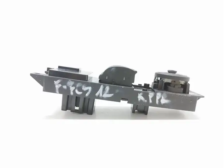 Ford Focus (2011 - 2015) AM5T14A132EA Кнопка стеклоподъемников — фото 3