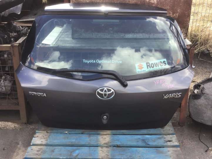 OEM Toyota Yaris Galinis dangtis (bagažinės)