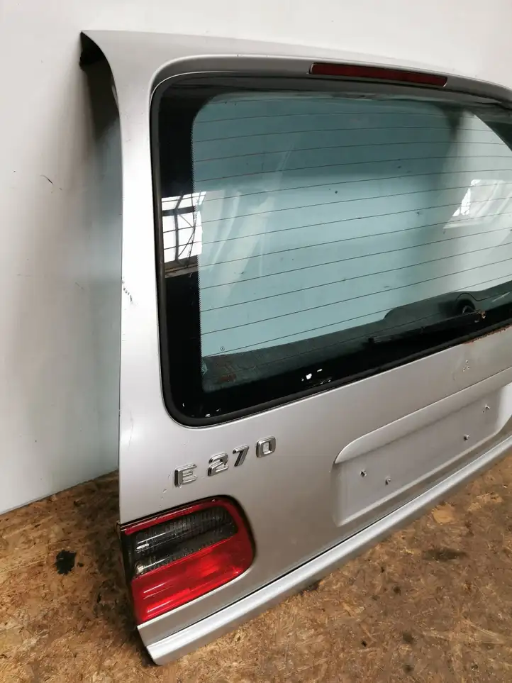 Mercedes-Benz E W210 (1995 - 2002) Крышка багажника — фото 5