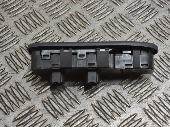 Citroen C5 (2004 - 2008) 96514300ZF Кнопка стеклоподъемников — фото 2