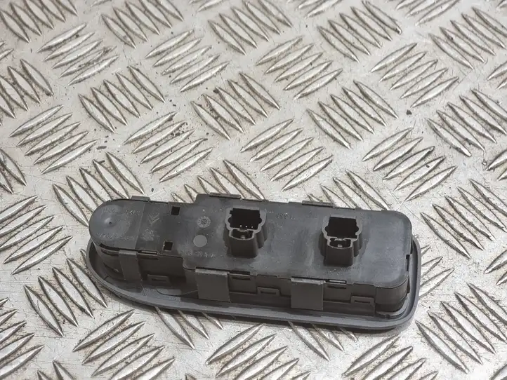 Citroen C5 (2004 - 2008) 96514300ZF Кнопка стеклоподъемников — фото 3