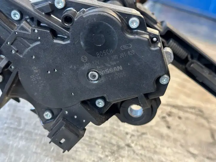 Nissan Qashqai (2006 - 2010) 28710JD000 Механизм стеклоочистителя заднего стекла — фото 1