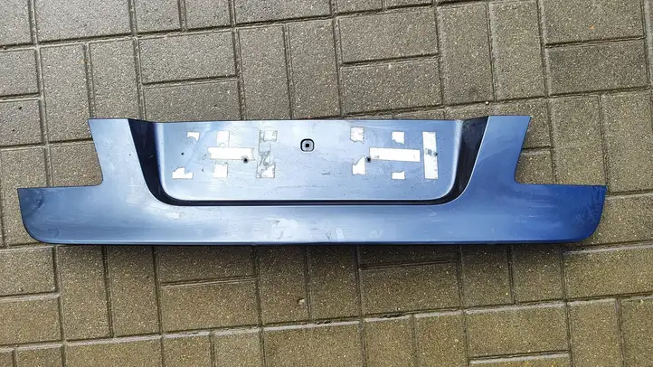 BMW 7 F01 (2008 - 2016) 7186530 Комплект обшивки крышки багажника — фото 1