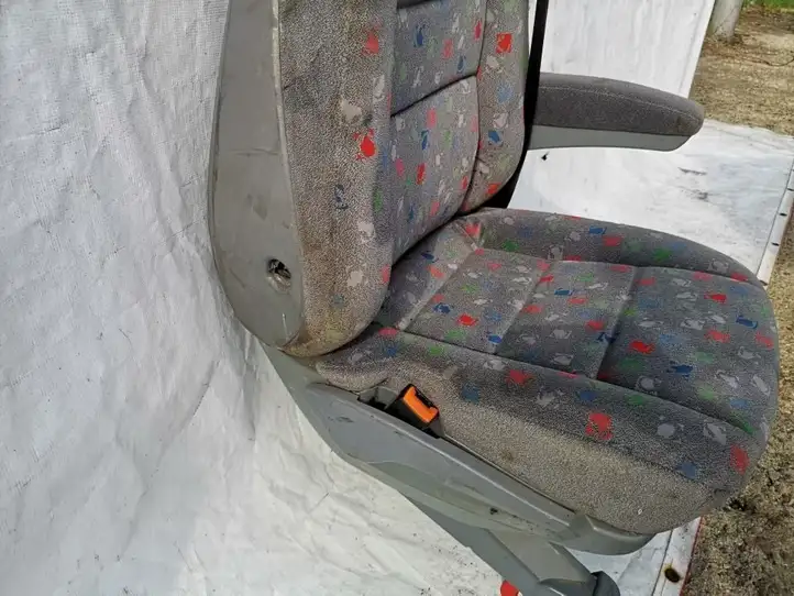 Mercedes-Benz Vito Viano W638 (1996 - 2003) Переднее сиденье пассажира — фото 6