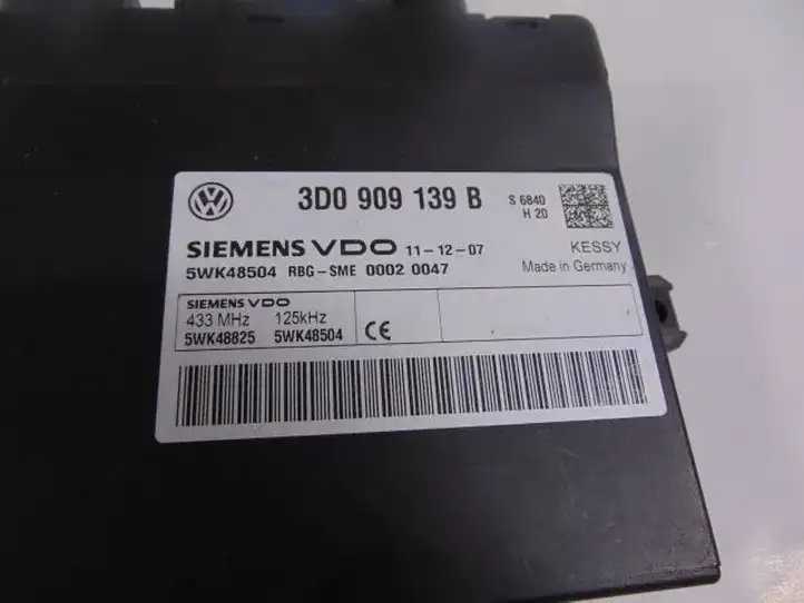 Volkswagen Touareg I (2002 - 2010) 3D0909139B Блок бесключевого доступа — фото 2