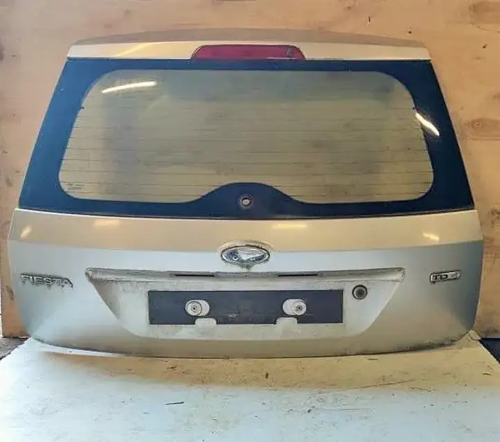 Ford Fiesta (2000 - 2005) 1541627 Крышка багажника — фото 1