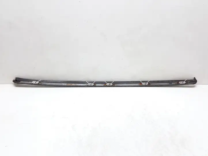 Volvo XC60 (2008 - 2013) 30784798 Накладка стоек лобового стекла — фото 2