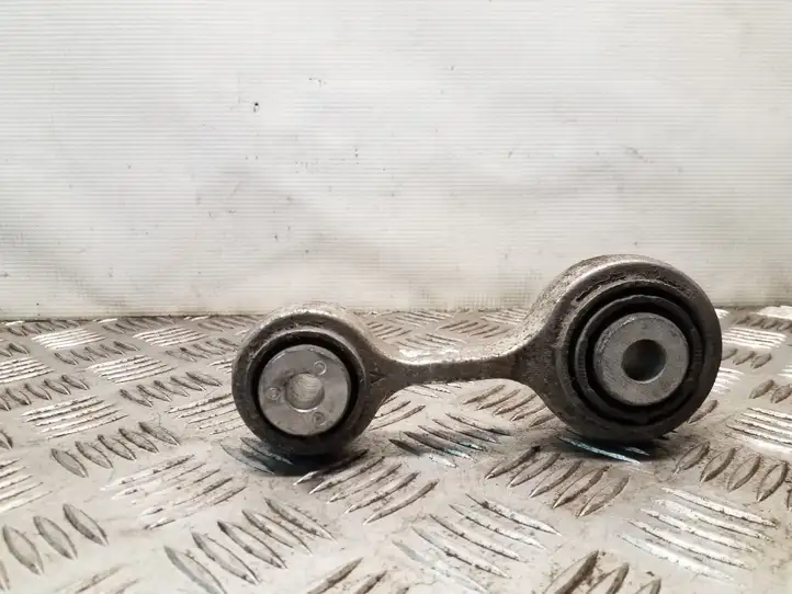 BMW 5 F10 F11 (2009 - 2016)   Задняя тяга стабилизатора