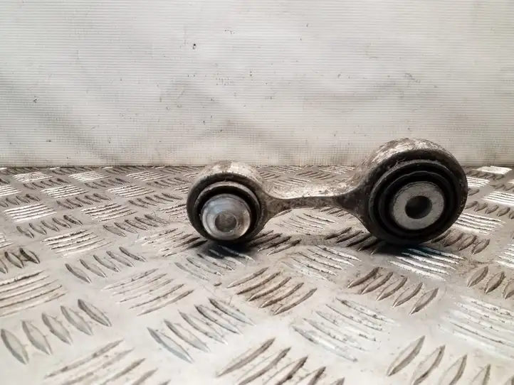 BMW 5 F10 F11 (2009 - 2016)   Задняя тяга стабилизатора