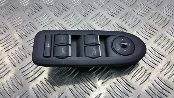 Ford Kuga I (2008 - 2012)  9M5T14A132AA Кнопка стеклоподъемников